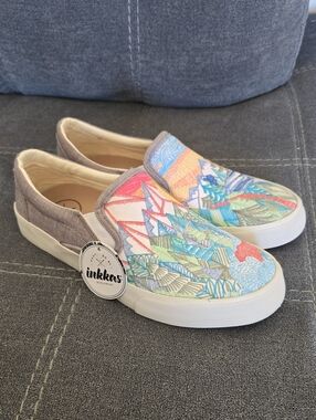 Inkkas Slip-On Canvas Sneakers in Gray with Multicolor Print